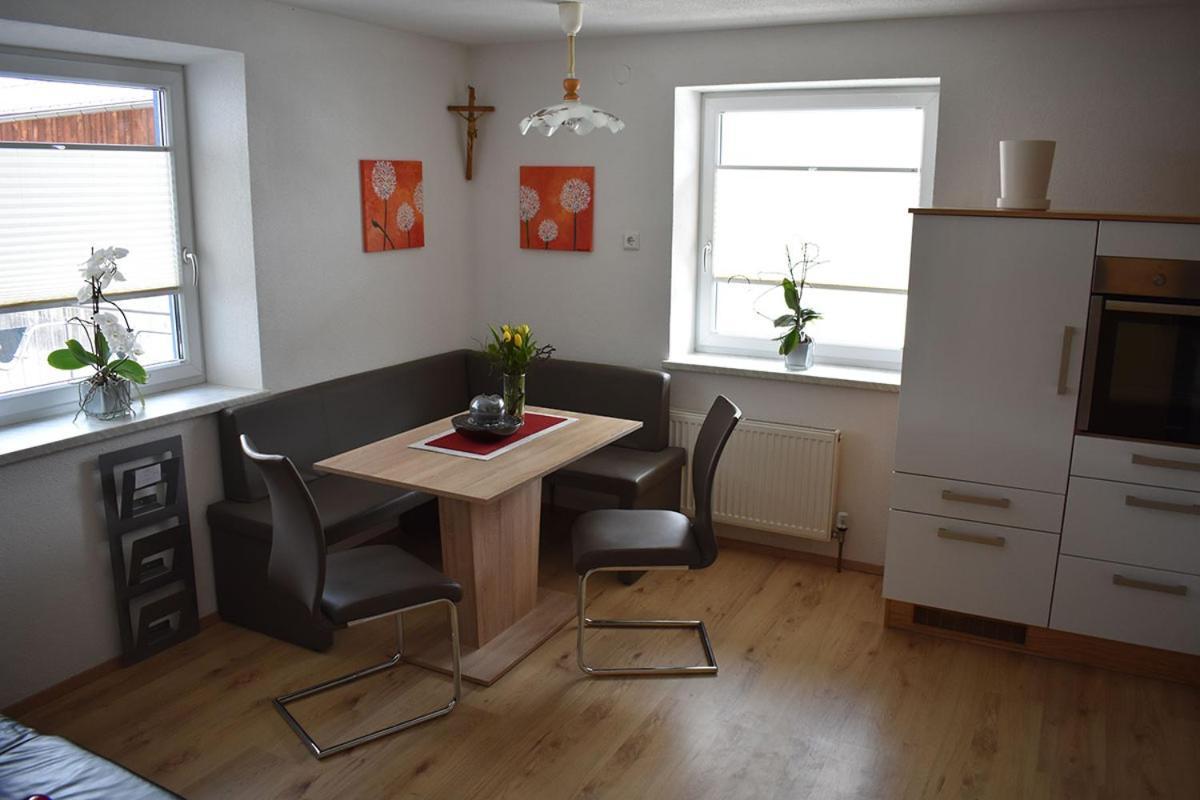 Appartement Am Berg ارزل ام بيتزتال المظهر الخارجي الصورة